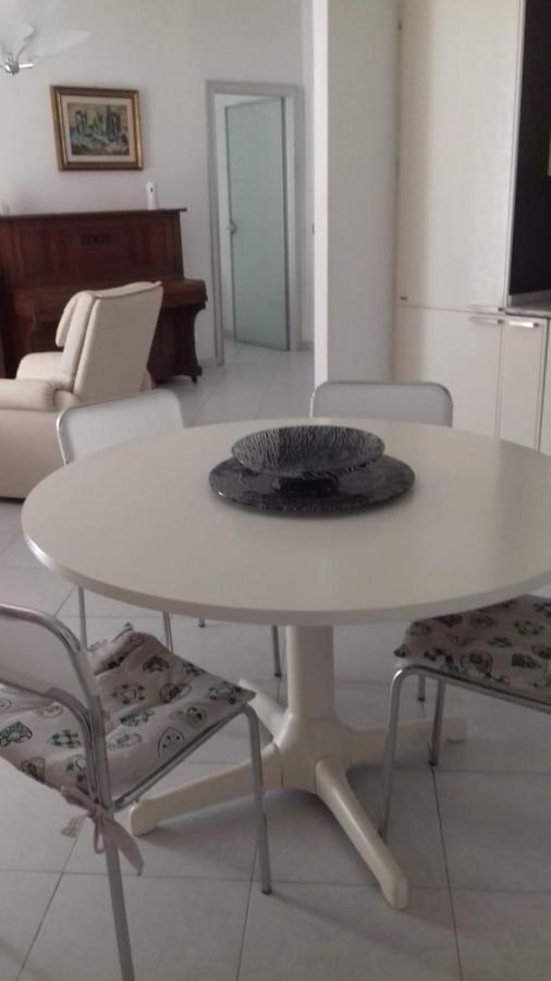 Ferienwohnung Vichy La Spezia Exterior foto